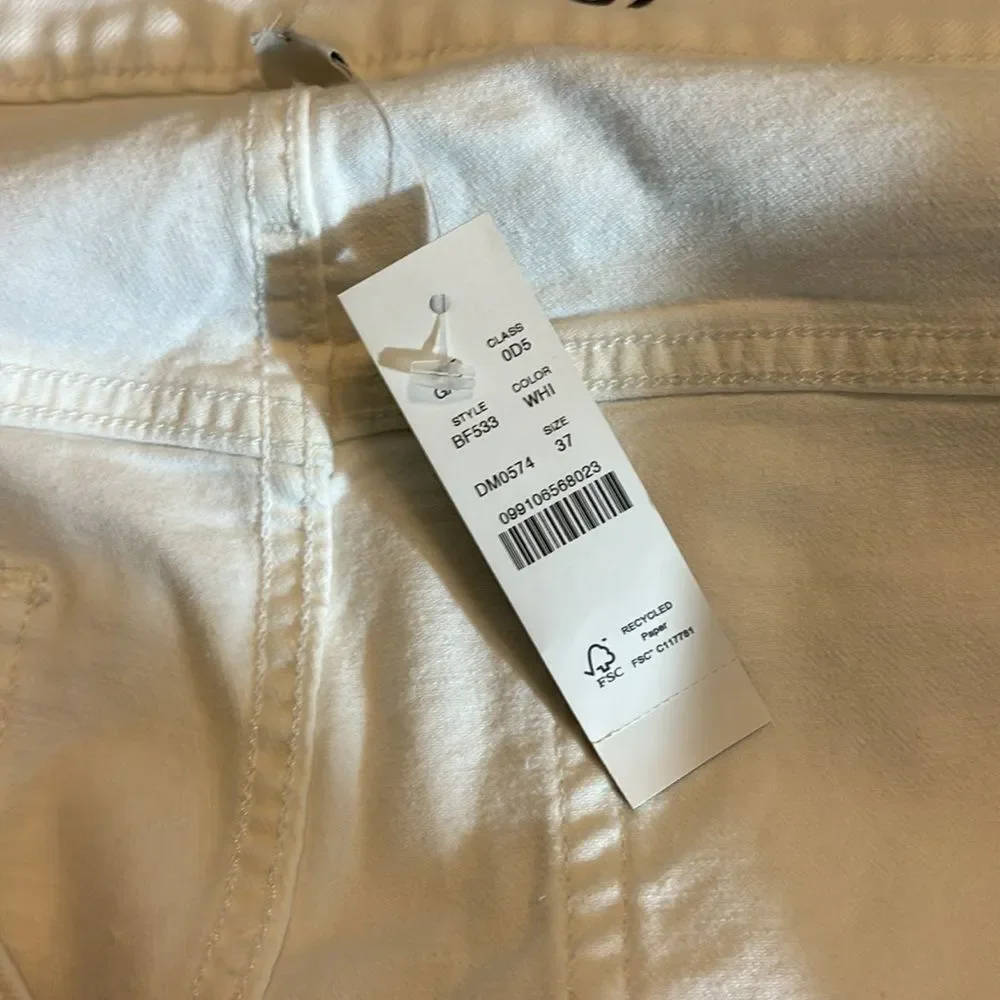 NEW J. CREW | slim boyfriend jeans white 37